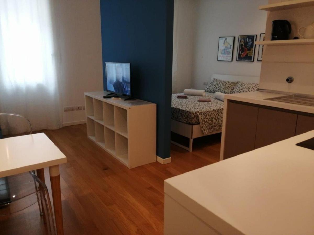 Navigli Suites - De Santis Milán Exteriér fotografie